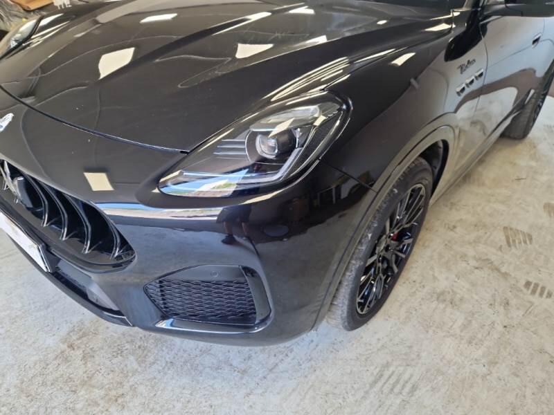 Maserati Grecale 2.0 330CV MHEV MODENA Q4 AUTO - foto 28
