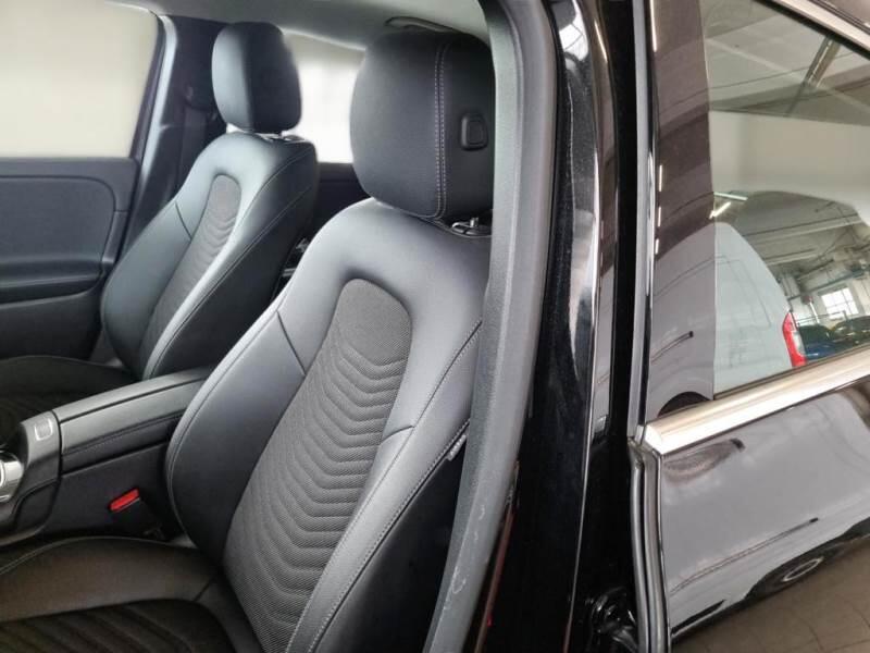 Mercedes GLA 200 D AUTO PROG ADVANCED - foto 11