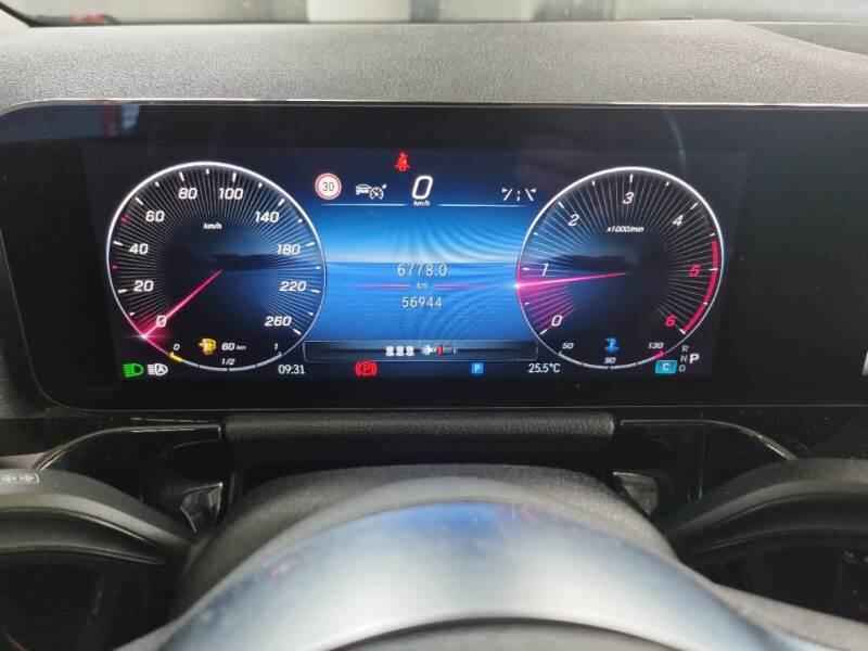 Mercedes GLA 200 D AUTO PROG ADVANCED - foto 4