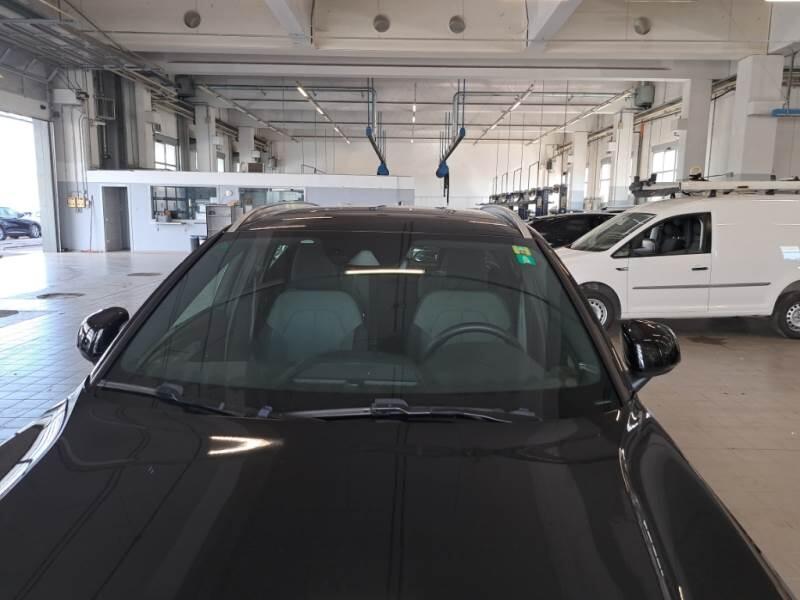 Volvo XC40 T5 RECHARGE PLUG-IN AUTO CORE - foto 22