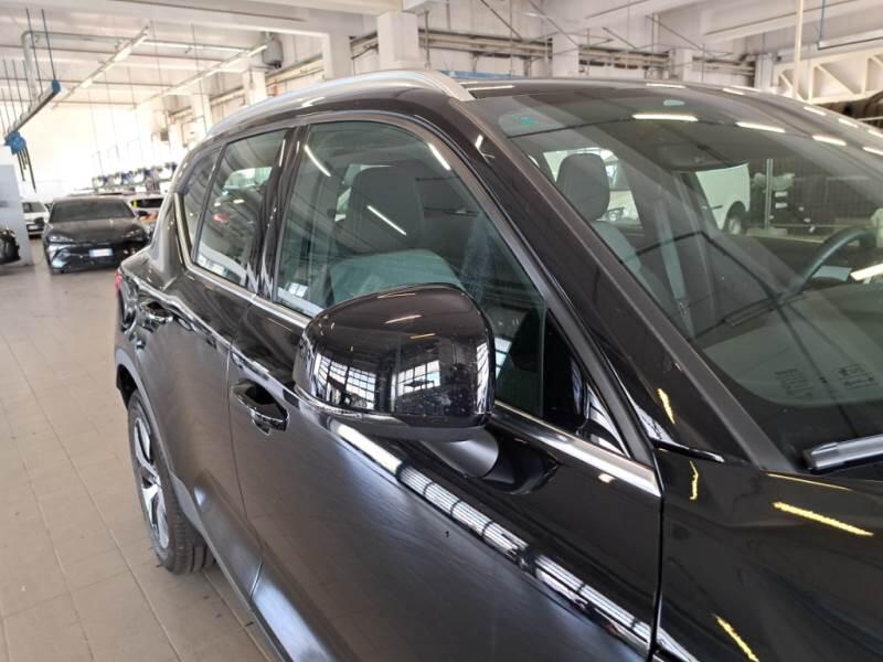 Volvo XC40 T5 RECHARGE PLUG-IN AUTO CORE - foto 27