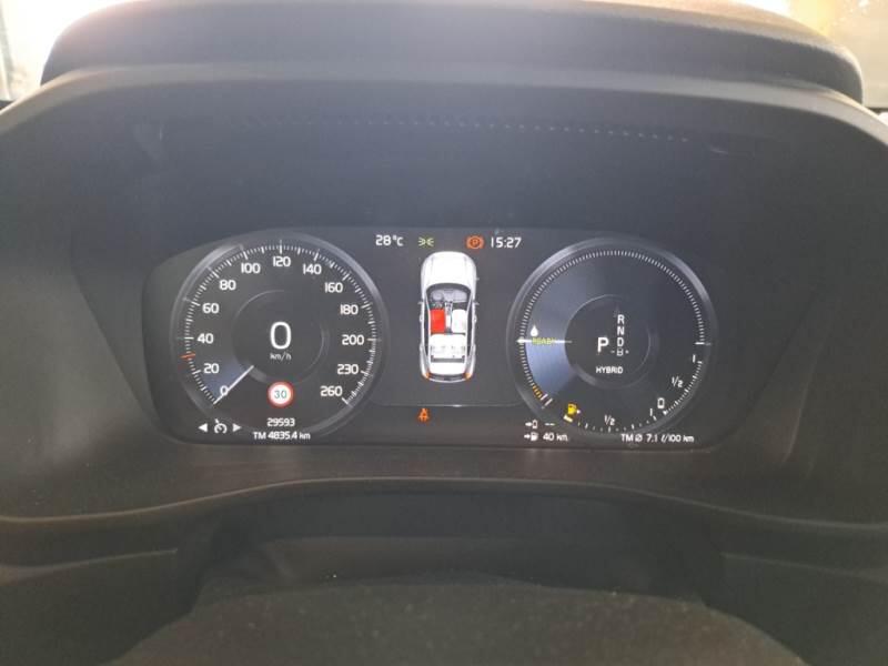 Volvo XC40 T5 RECHARGE PLUG-IN AUTO CORE - foto 4