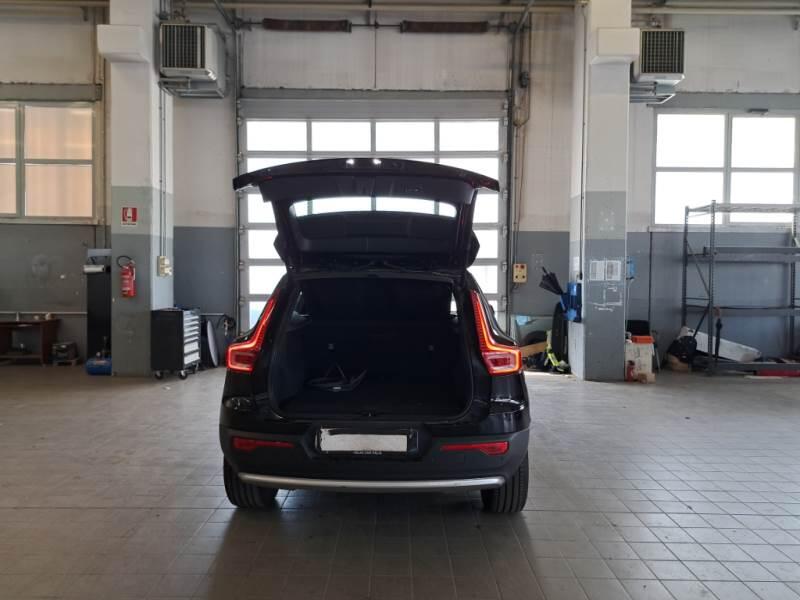 Volvo XC40 T5 RECHARGE PLUG-IN AUTO CORE - foto 5
