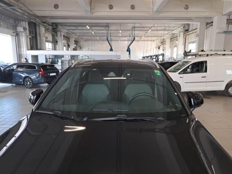 Volvo XC40 T5 RECHARGE PLUG-IN AUTO CORE - foto 10