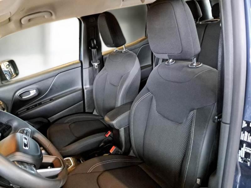 Jeep Renegade 1.5 T4 MHEV 130CV ALTITUDE DDCT - foto 11