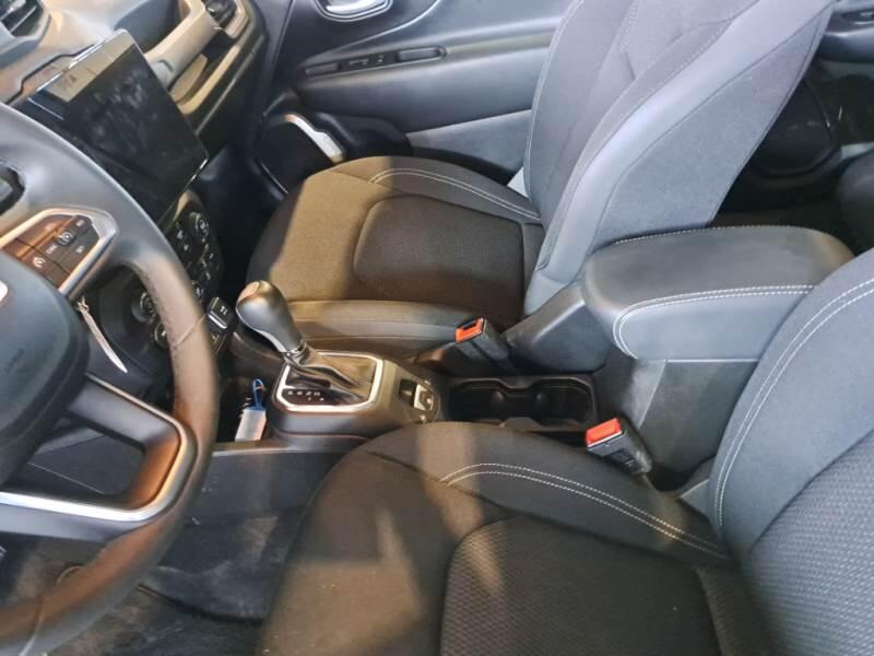 Jeep Renegade 1.5 T4 MHEV 130CV ALTITUDE DDCT - foto 84