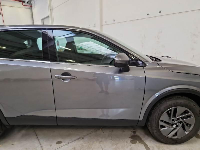 Nissan Qasqai 1.3 MHEV 158 BUSINESS XTRONIC - foto 35