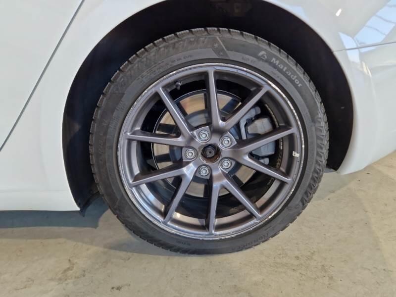 Tesla Model 3 50 KWH RWD - foto 27