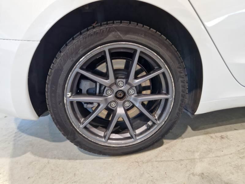 Tesla Model 3 50 KWH RWD - foto 29