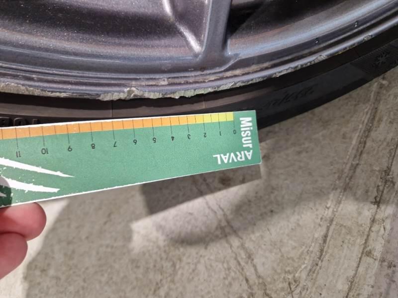 Tesla Model 3 50 KWH RWD - foto 32