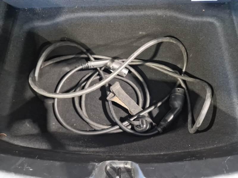 Tesla Model 3 50 KWH RWD - foto 33