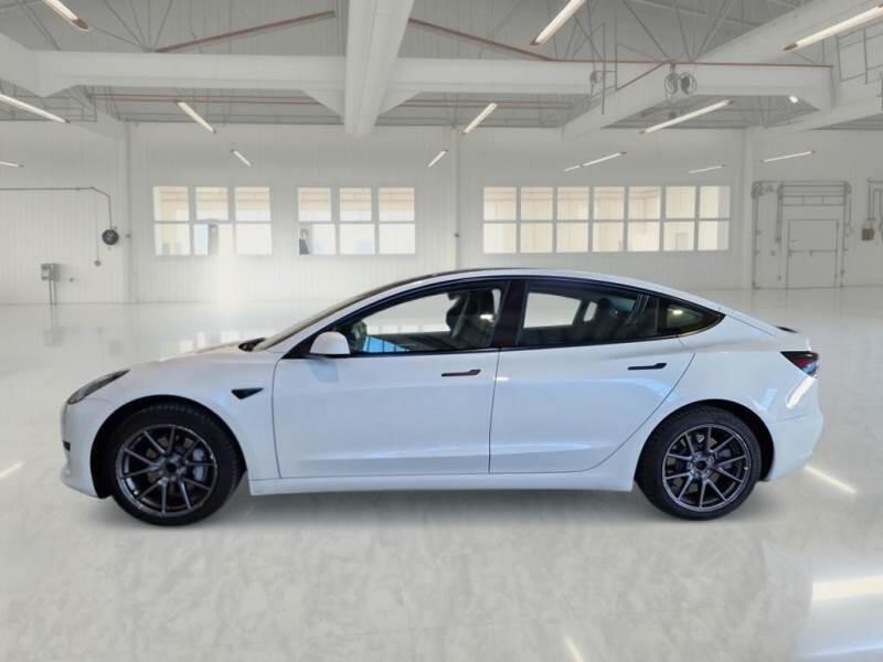 Tesla Model 3 50 KWH RWD - foto 8
