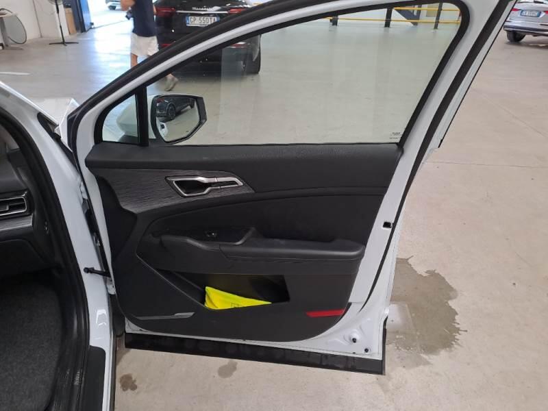 Kia Sportage 1.6 CRDI MHEV STYLE 2WD DCT - foto 93