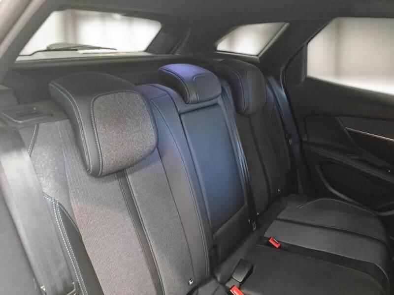 Peugeot 3008 130 EAT8 SeS ALLURE - foto 15
