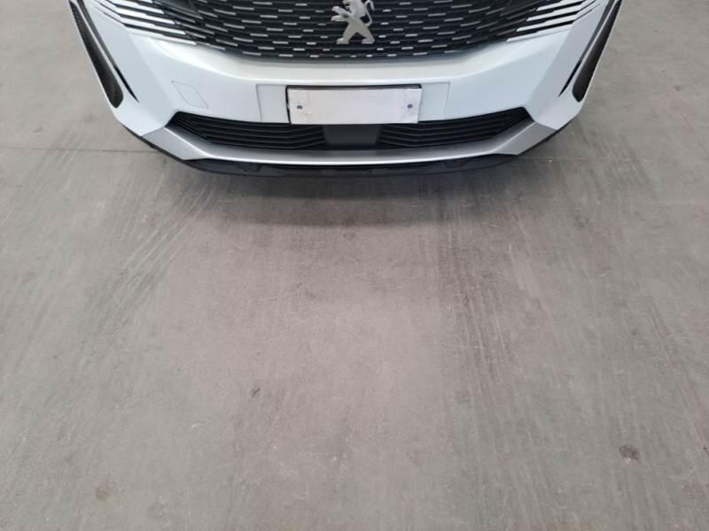 Peugeot 3008 130 EAT8 SeS ALLURE - foto 24