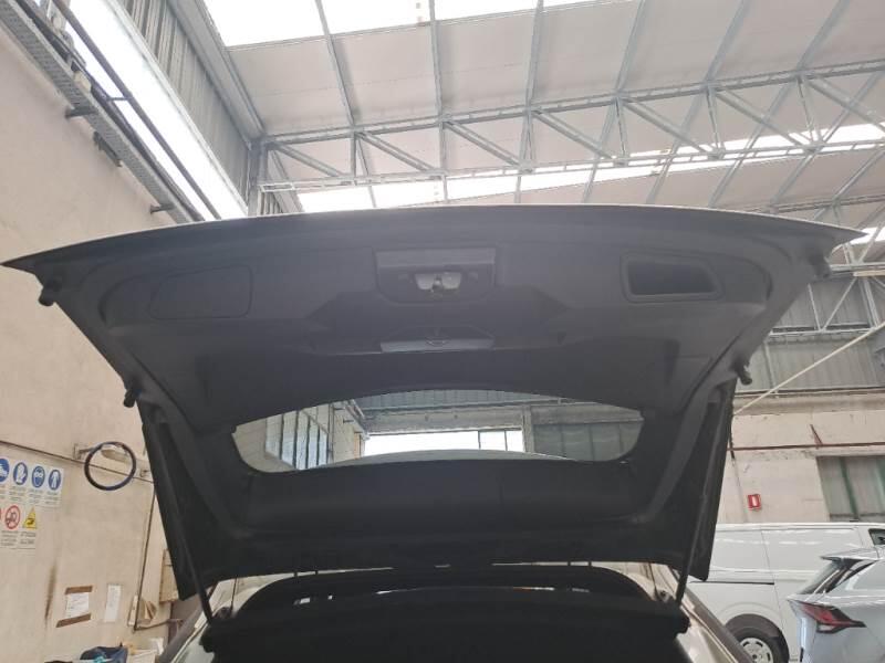 Peugeot 3008 130 EAT8 SeS ALLURE - foto 50