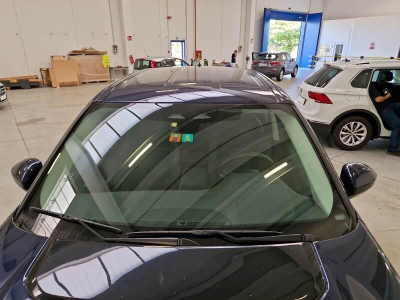 Land Rover Discovery Sport 1.5 I3 PHEV 309CV SE 4WD AUT. - foto 10