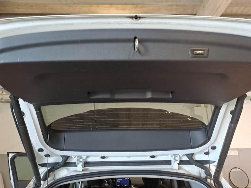 BMW X1 30E DCT - foto 96