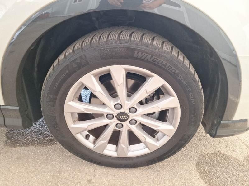 Audi Q3 35 TDI S TRONIC BUSINESS PLUS - foto 17