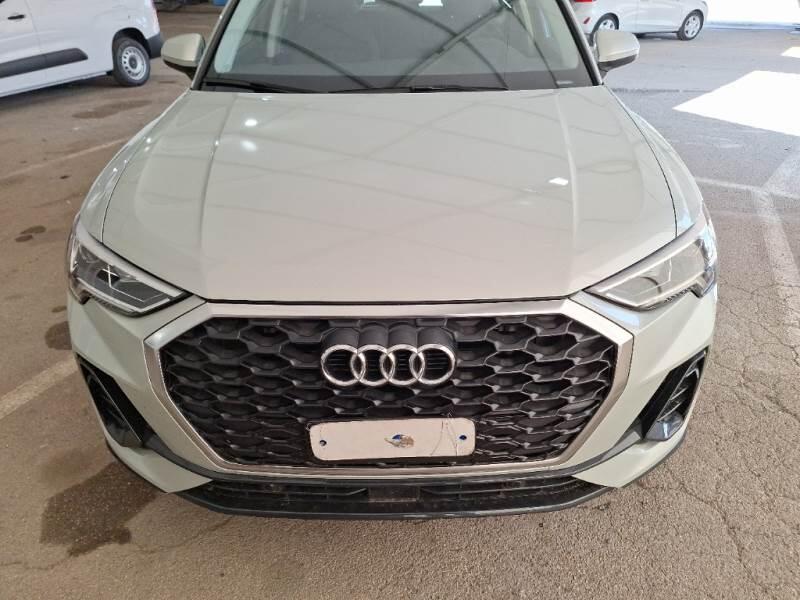 Audi Q3 35 TDI S TRONIC BUSINESS PLUS - foto 23