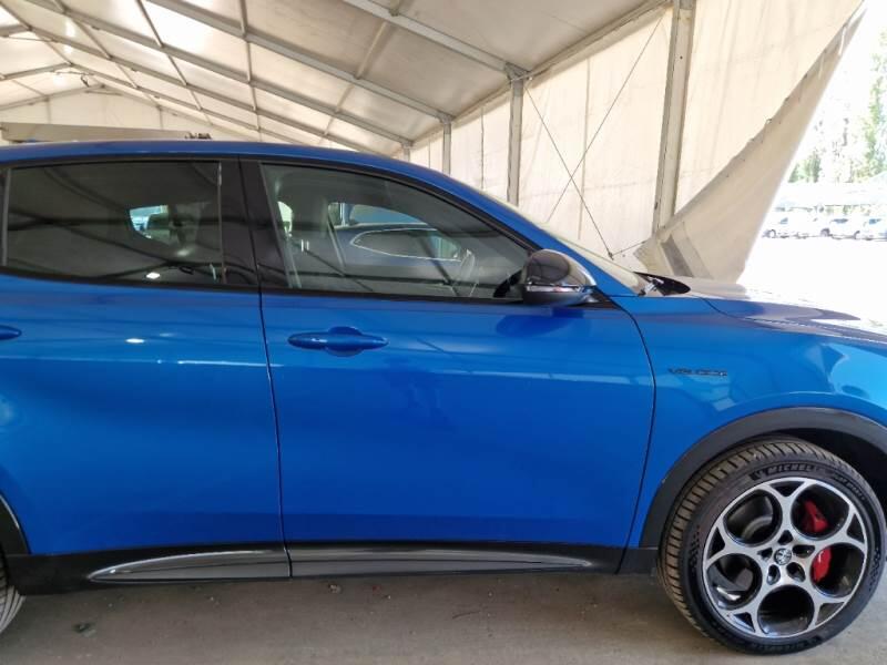 Alfa Romeo Tonale 1.3 280CV PLUG IN HYBRID AT6 VELOCE Q4 - foto 38