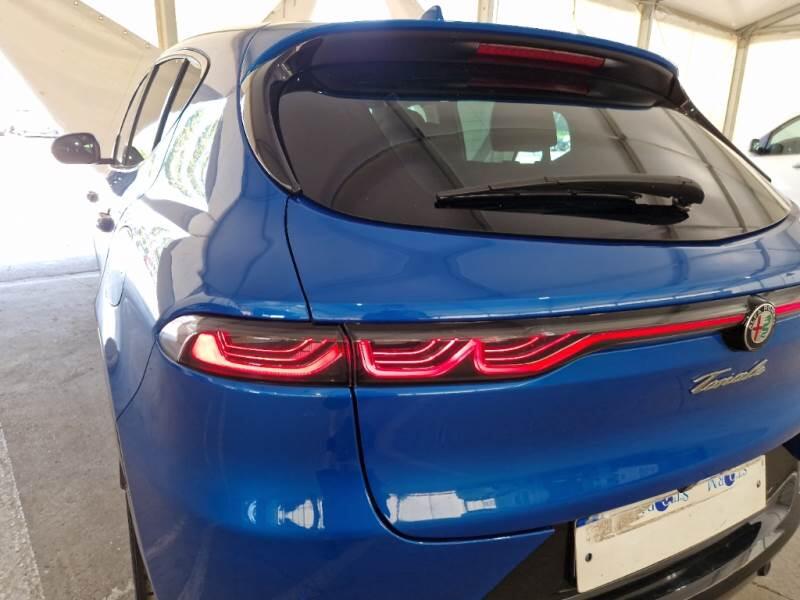 Alfa Romeo Tonale 1.3 280CV PLUG IN HYBRID AT6 VELOCE Q4 - foto 55