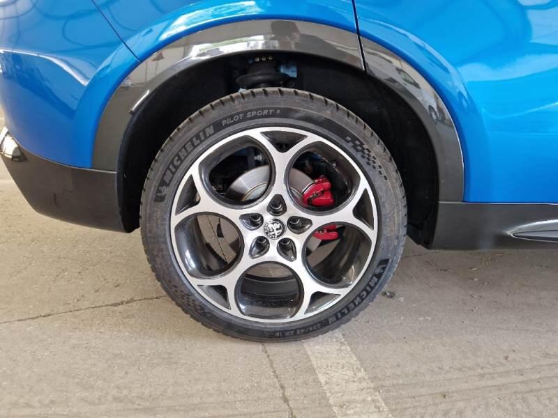 Alfa Romeo Tonale 1.3 280CV PLUG IN HYBRID AT6 VELOCE Q4 - foto 68