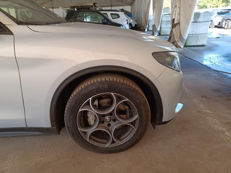 Alfa Romeo Stelvio 2.2 TD 210 CV SPRINT AT8 Q4 - foto 28