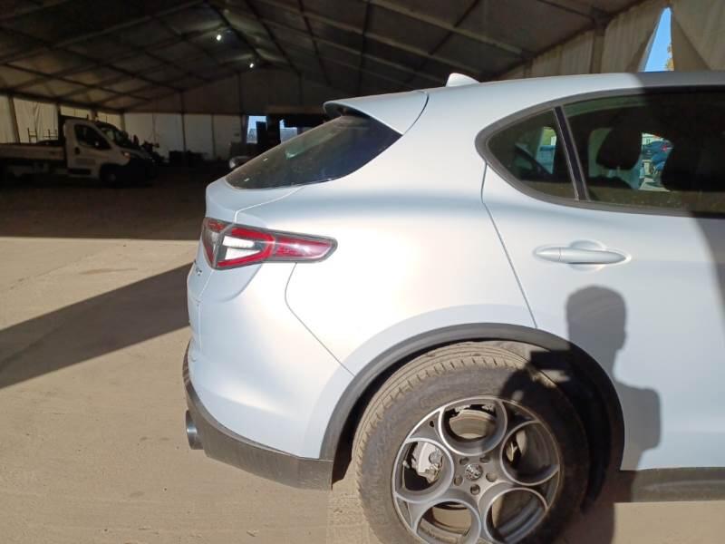 Alfa Romeo Stelvio 2.2 TD 210 CV SPRINT AT8 Q4 - foto 32