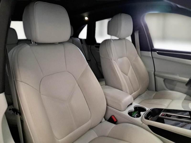 Porsche Macan .0 - foto 13