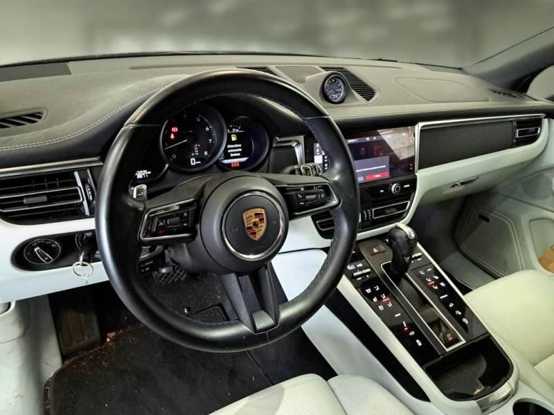 Porsche Macan .0 - foto 3