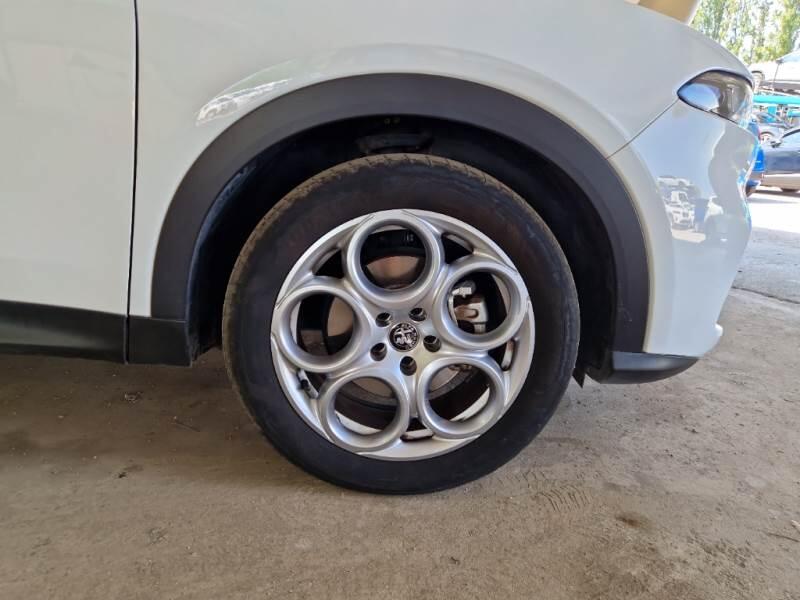 Alfa Romeo Tonale 1.5 130CV HYBRID TCT7 SPRINT - foto 17