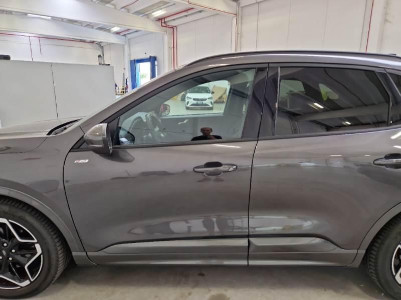 Ford Kuga 2.5 BENZINA FHEV 180CV 2WD ST-LINE AUTO - foto 34