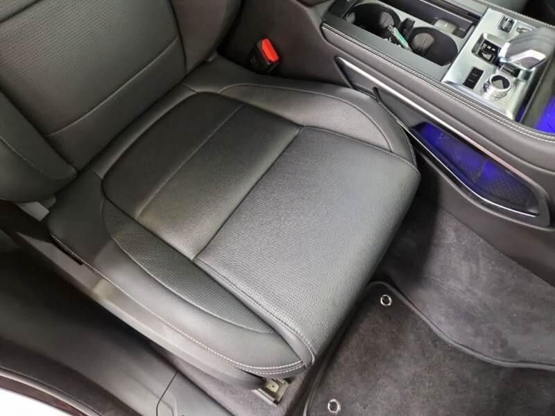 Jaguar F-Pace 2.0D D163 R-DYNAMIC S AUTO 4WD - foto 14