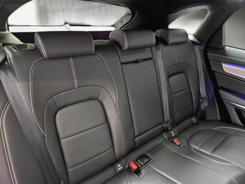 Jaguar F-Pace 2.0D D163 R-DYNAMIC S AUTO 4WD - foto 15