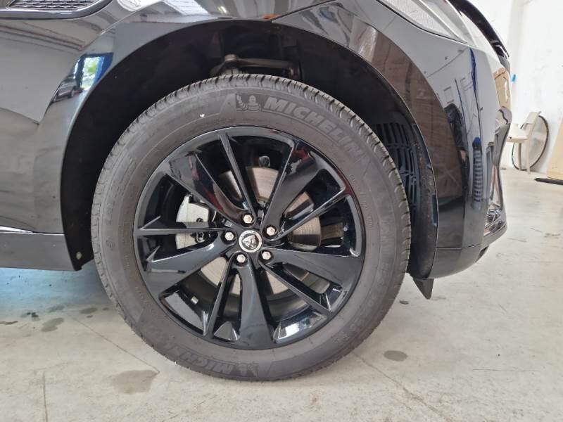 Jaguar F-Pace 2.0D D163 R-DYNAMIC S AUTO 4WD - foto 17