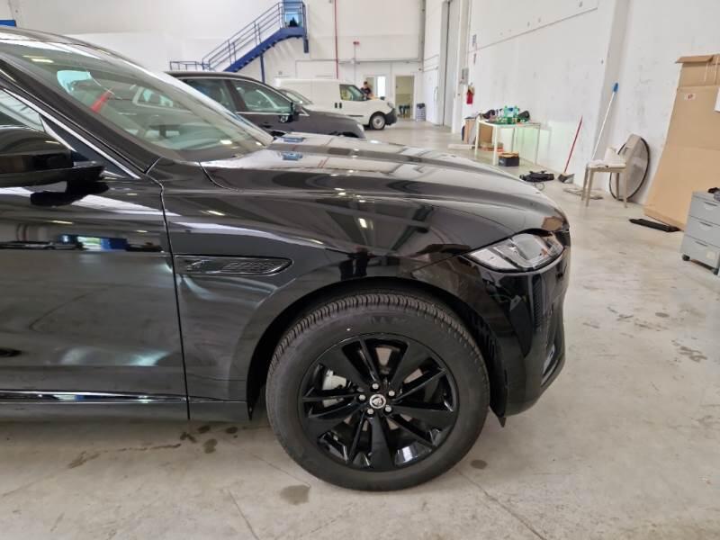 Jaguar F-Pace 2.0D D163 R-DYNAMIC S AUTO 4WD - foto 37