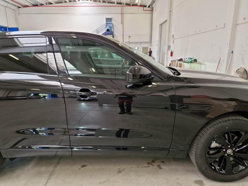 Jaguar F-Pace 2.0D D163 R-DYNAMIC S AUTO 4WD - foto 39