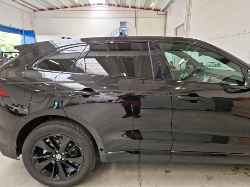 Jaguar F-Pace 2.0D D163 R-DYNAMIC S AUTO 4WD - foto 43