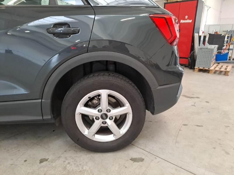 Audi Q2 1.0 30 TFSI BUSINESS - foto 19