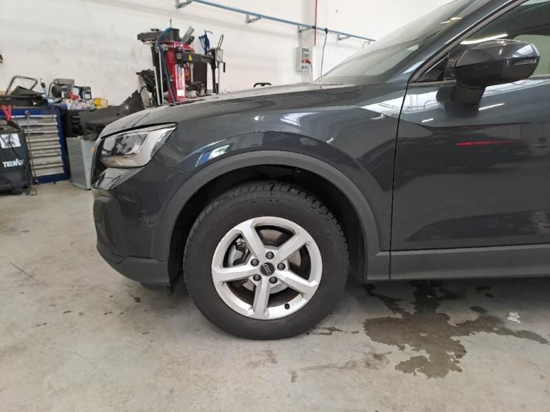 Audi Q2 1.0 30 TFSI BUSINESS - foto 20