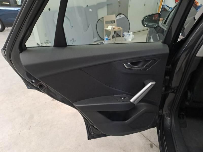 Audi Q2 1.0 30 TFSI BUSINESS - foto 63