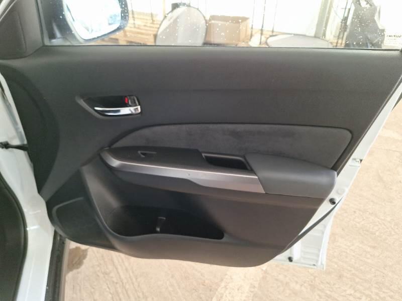 Suzuki Vitara 1.5 140V HYBRID STARVIEW AUTO - foto 75