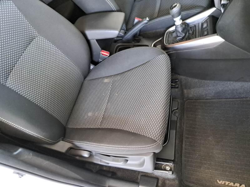 Suzuki Vitara 1.4 BOOSTERJET HYBRID COOL - foto 14