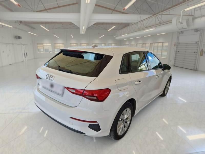 Audi A3 40 TFSI E S TRONIC BUSINESS S.BACK - foto 2