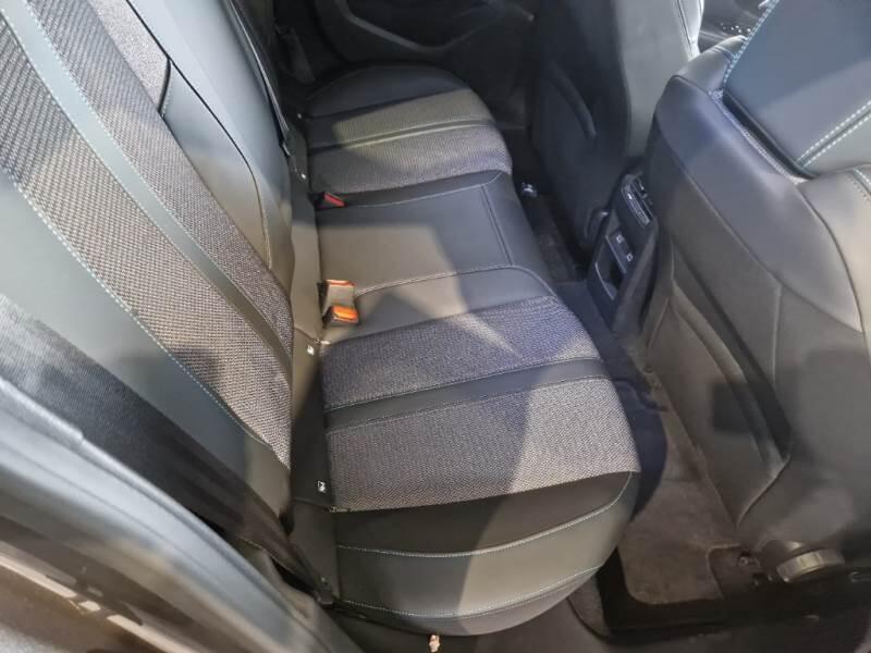 Peugeot 308-SW 130 EAT8 SeS AUT. - foto 16