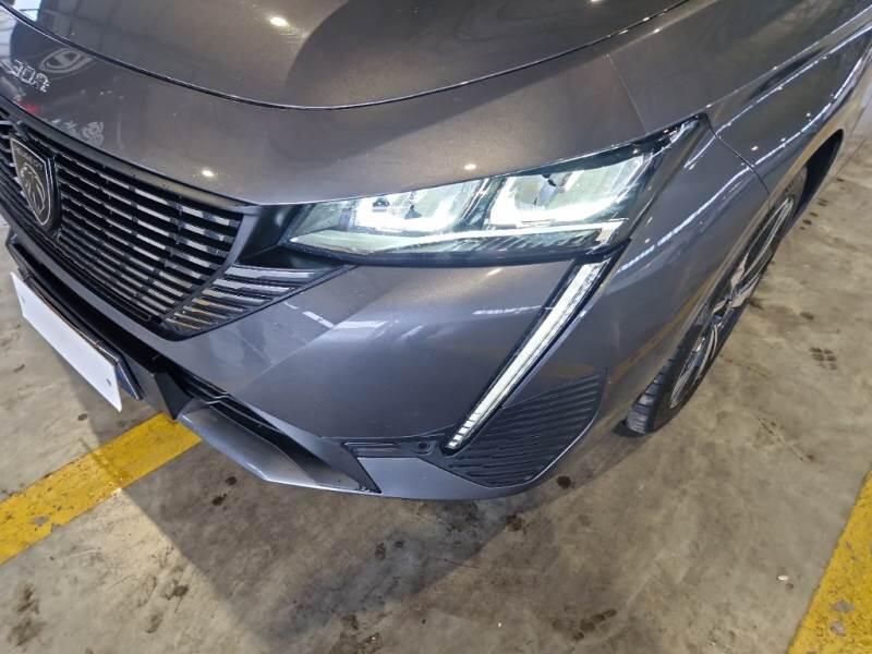 Peugeot 308-SW 130 EAT8 SeS AUT. - foto 25