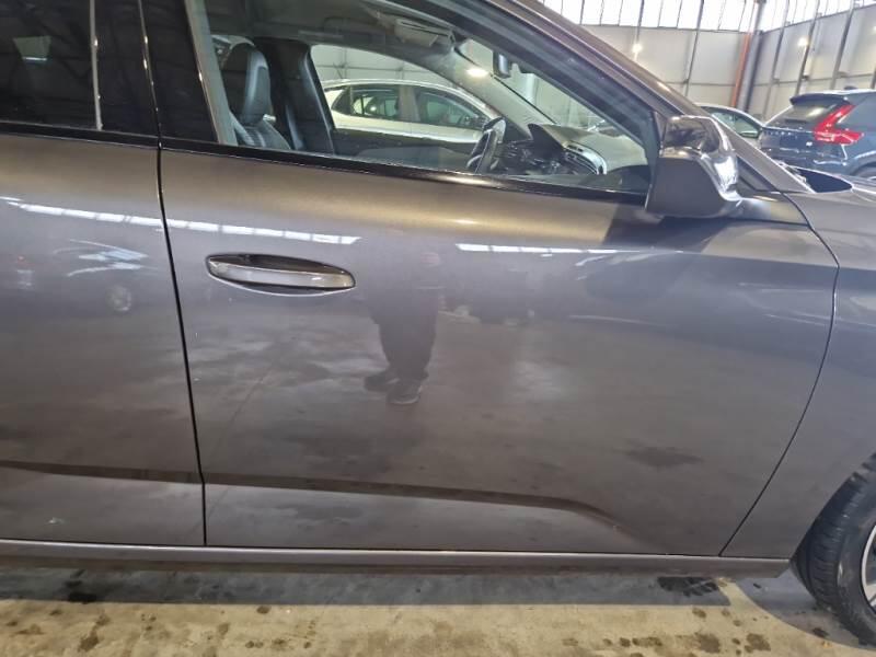 Peugeot 308-SW 130 EAT8 SeS AUT. - foto 31