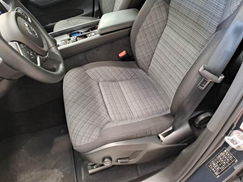 Volvo XC60 T6 PLUG-IN AWD AUTO CORE - foto 12