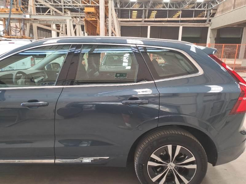 Volvo XC60 T6 PLUG-IN AWD AUTO CORE - foto 29